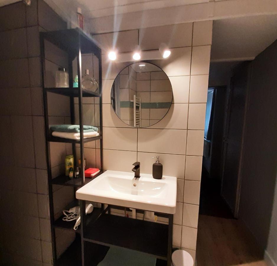 Dans Moulin Au Bord De L'Eau, Appartement Chaleureux Saint-Pryvé-Saint-Mesmin Zimmer foto